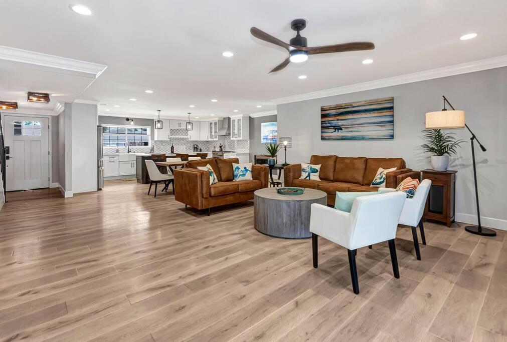Huntington Beach, Ac, Pool, Hot Tub, Detached Office, Close To Beach, Outside Entertaining Area Екстериор снимка